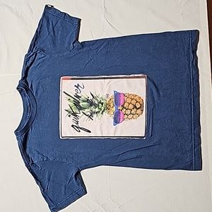 Boy's Quiksilver t-shirt size Small